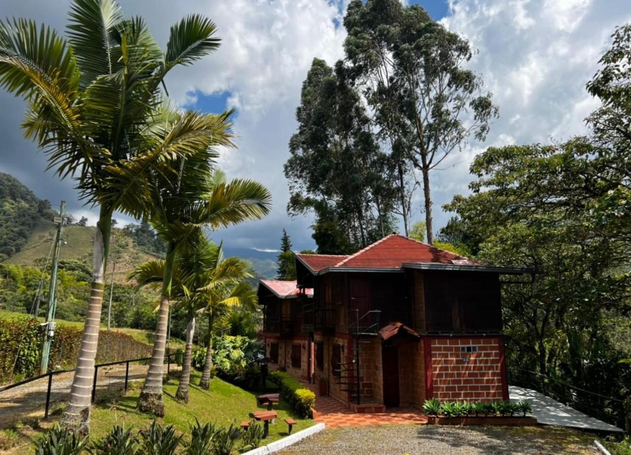 El Cielo Jardin Hotel Bagian luar foto